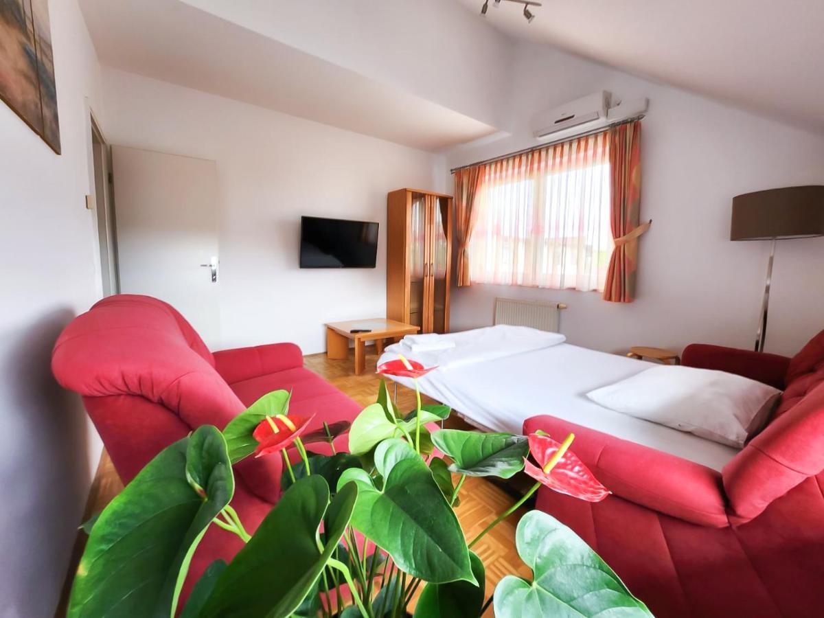 Guest House Mlada Lipa Марибор Экстерьер фото