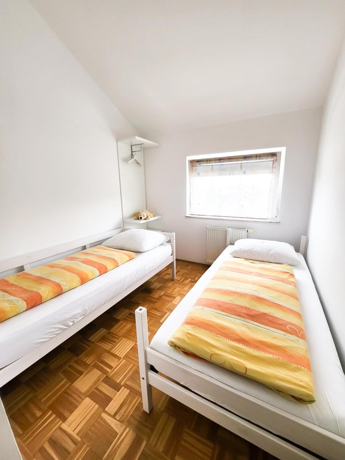 Guest House Mlada Lipa Марибор Экстерьер фото